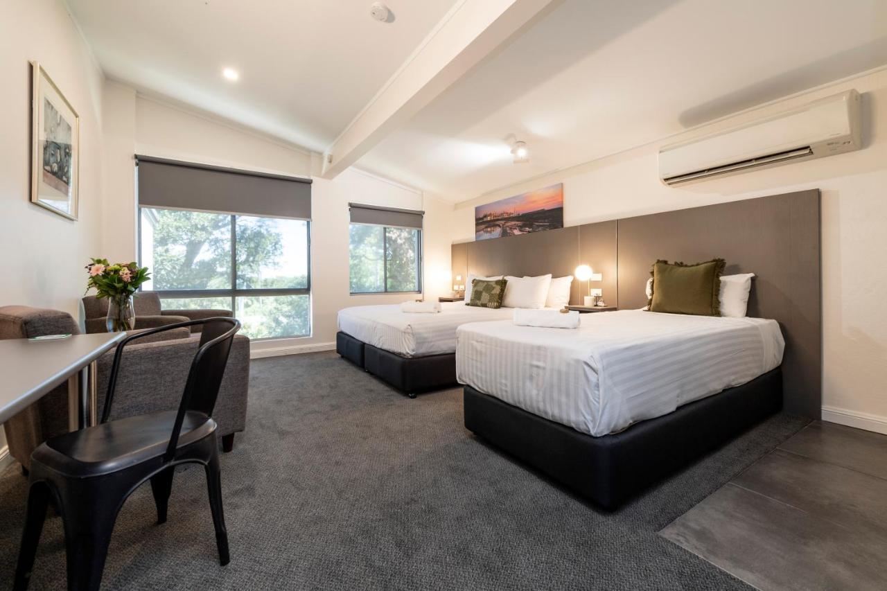 Fern Bay Motel מראה חיצוני תמונה