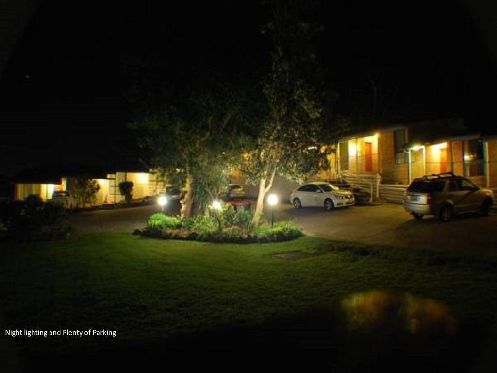 Fern Bay Motel מראה חיצוני תמונה