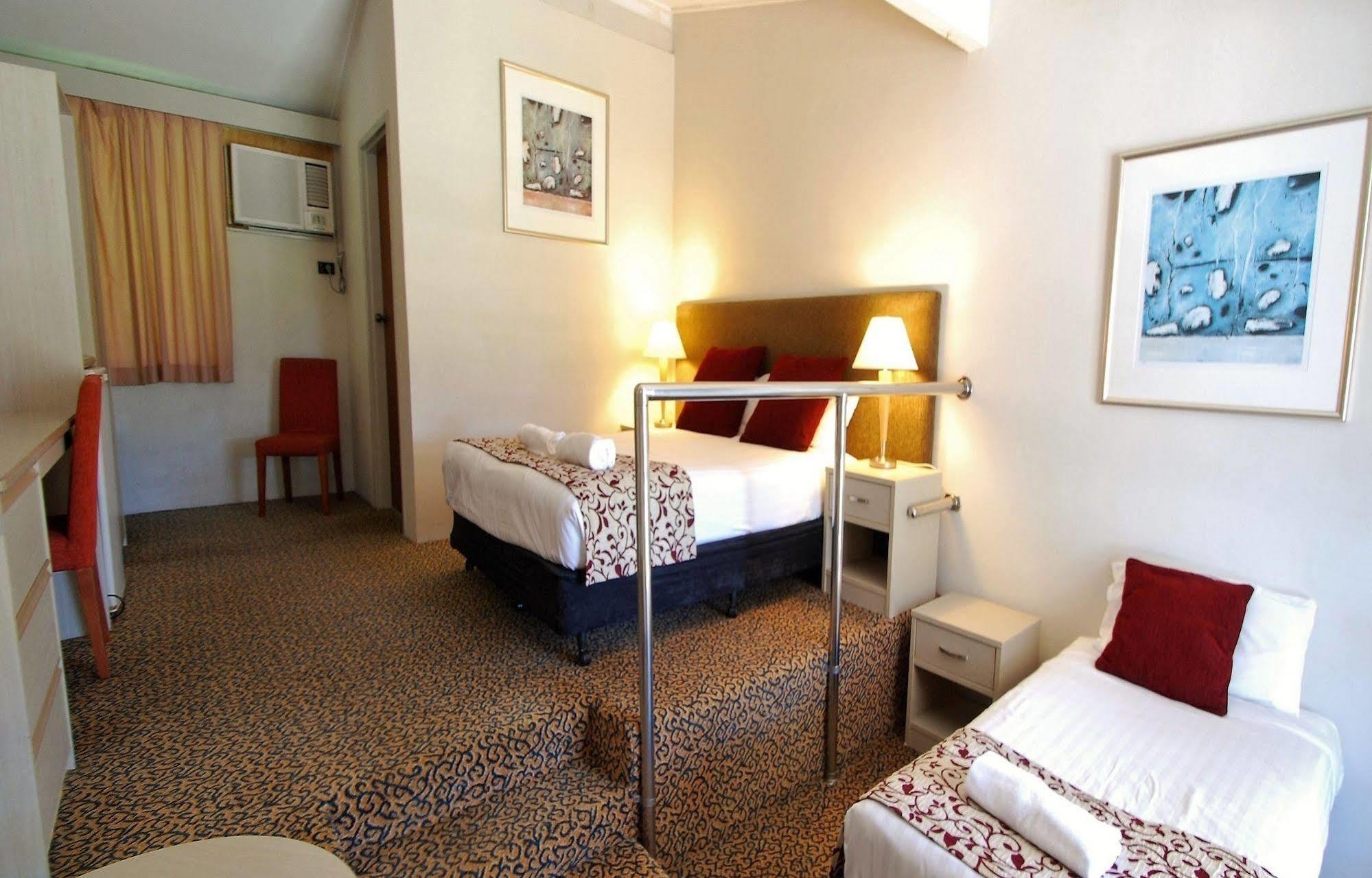 Fern Bay Motel מראה חיצוני תמונה