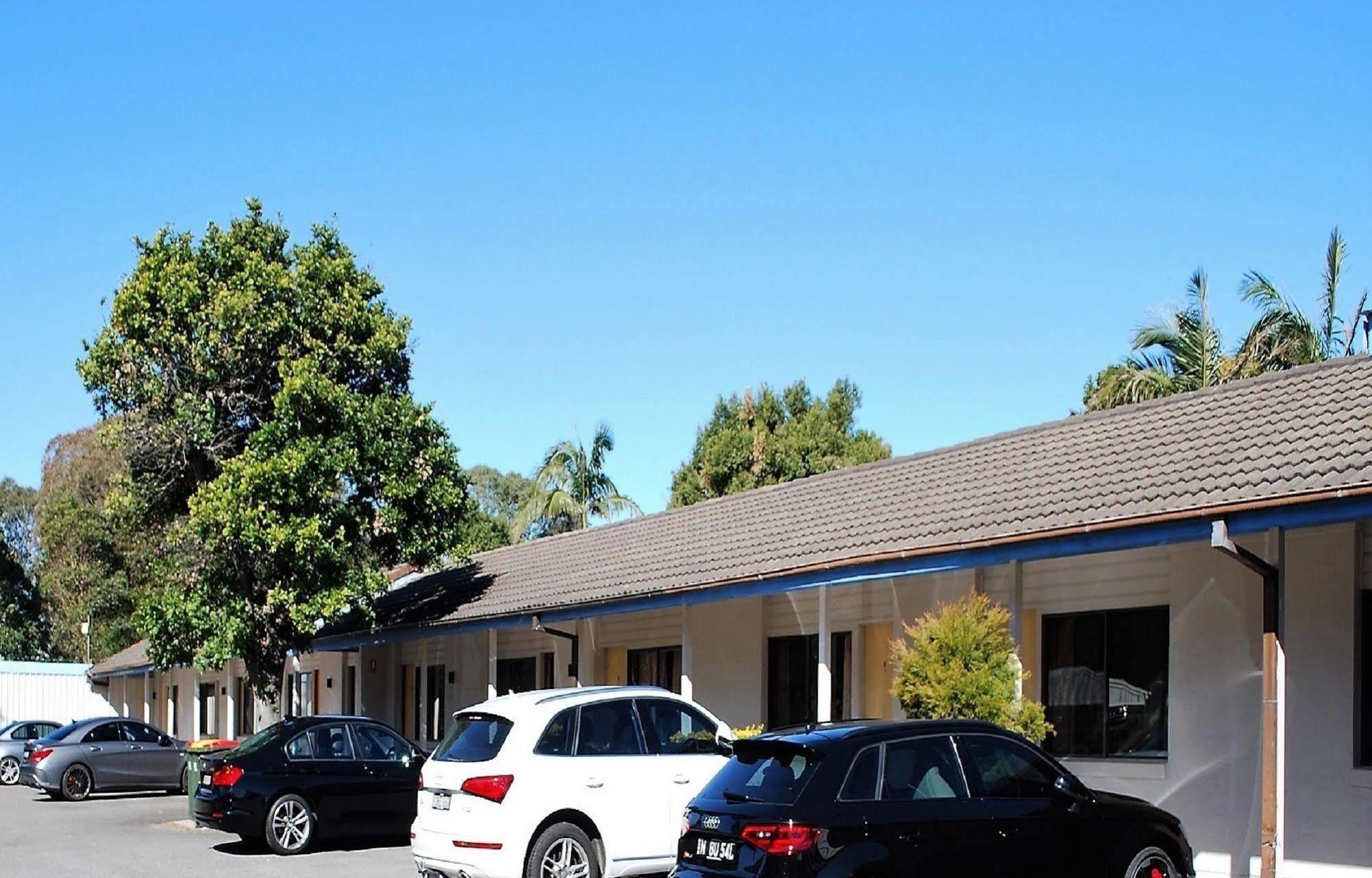 Fern Bay Motel מראה חיצוני תמונה