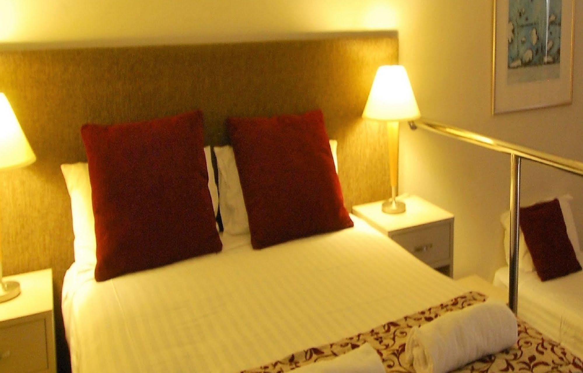 Fern Bay Motel מראה חיצוני תמונה